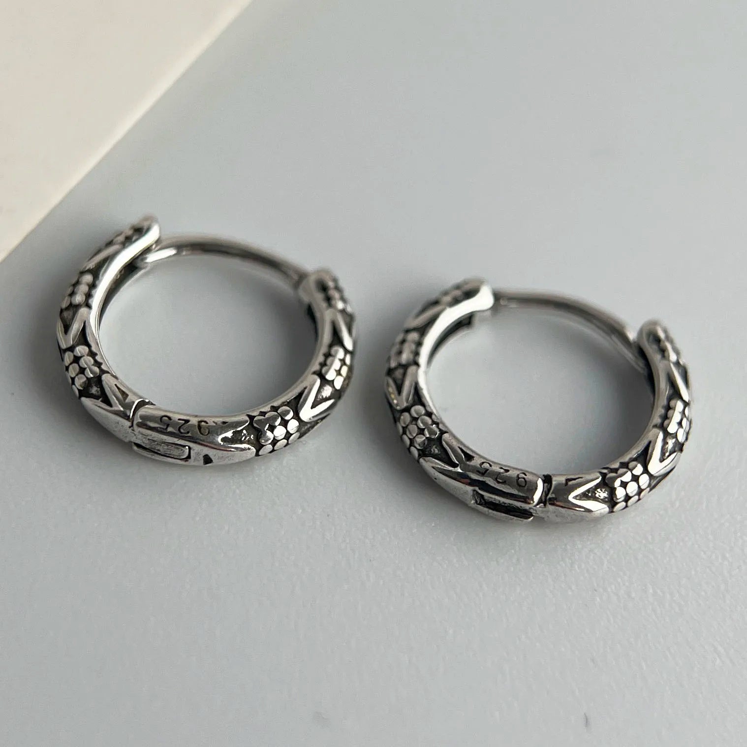 Vintage Sterling Silver Hoop Earrings – Engraved Floral Huggie Hoops for Women | 925 Silver