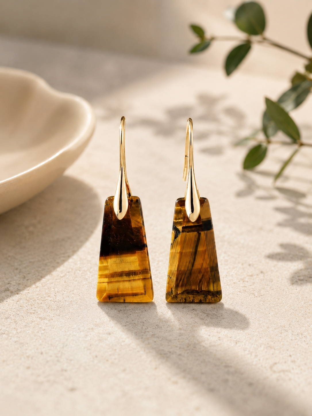 Natural Tiger Eye Dangle Earrings – Gold-Plated Geometric Gemstone Drop Earrings for Women